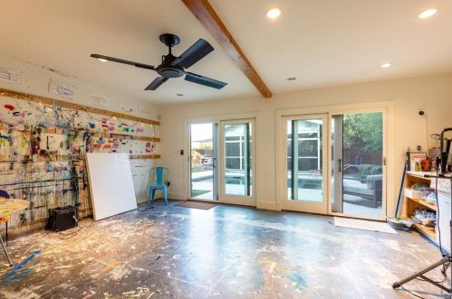 319 Edgefield Ave, Dallas TX  75208-5316 exterior