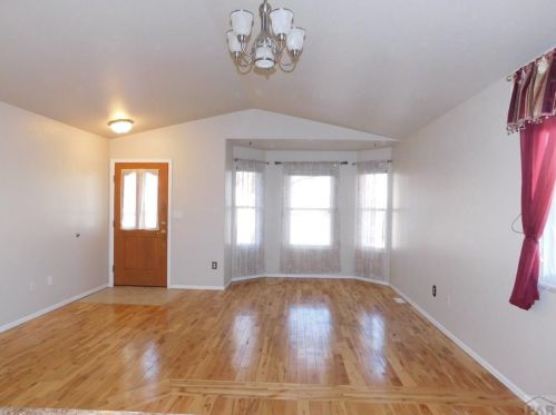 2225 Antelope Way, Pueblo, CO 81005-5593