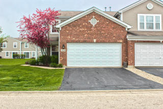 17439 Jordan Ln, Romeoville, IL 60441-4648