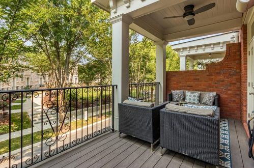 206 Montag Cir, Atlanta GA  30307-5504 exterior