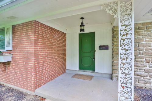 8570 Gwilada Dr, Cincinnati, OH 45236-1538