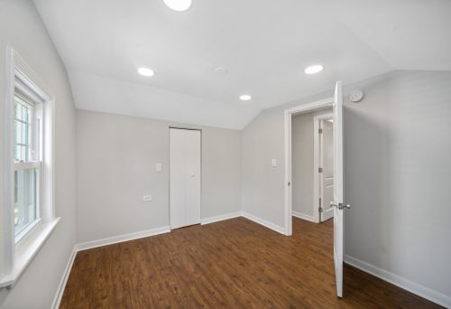 6534 Ebinger Dr, Niles IL 60714-4435 exterior