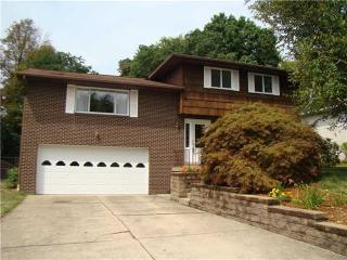 217 Sunrise Dr, North Huntingdon, PA 15642-8802