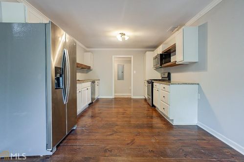 137 Oglesby Bridge Rd, Conyers, GA 30094-4135