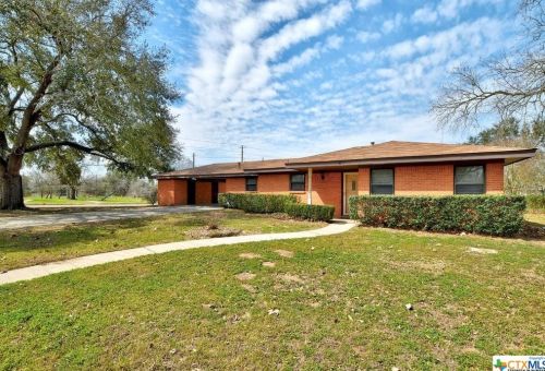116 Peach St, Stairtown, TX 78648-3404
