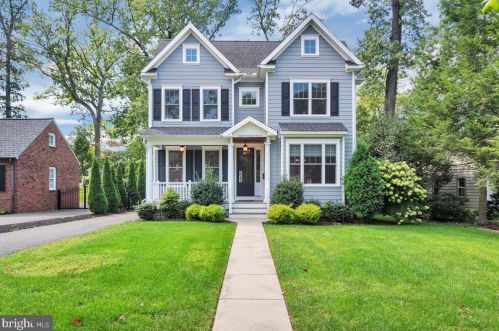 320 End Ave, Haddonfield NJ  08033-2622 exterior