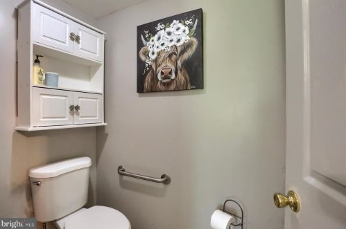 175 Church Rd, Carlisle PA  17015-9360 exterior