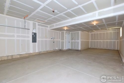 2655 Sapphire St, Loveland CO 80537-2024 exterior