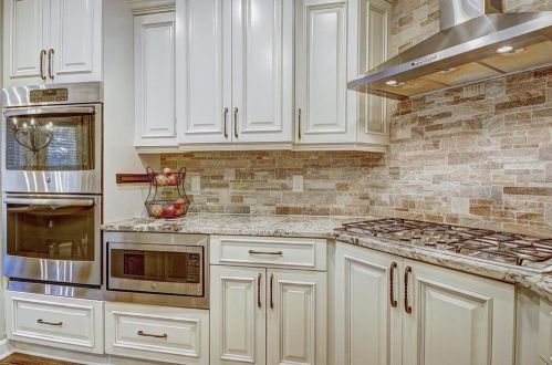 4800 Berkeley Walk Pt, Duluth GA  30096-6193 exterior