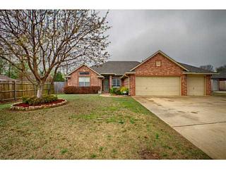 439 Sage Brush Rd, Yukon, OK 73099-6893