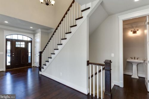3177 Pond Mist Way, Herndon, VA 20171-1905