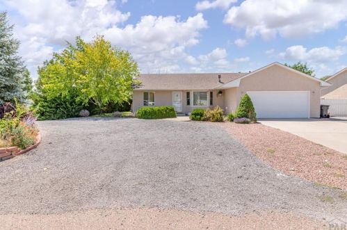 797 Kline Dr, Pueblo, CO 81007-7559