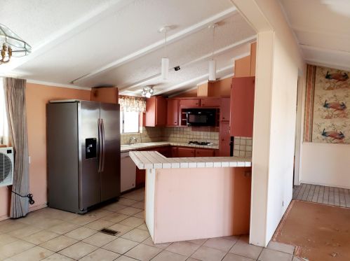 211 Coyote Dr, Palm Springs, CA 92264-6454