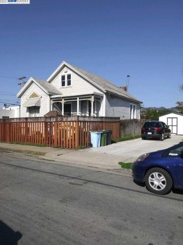 2907 Stanton St, Berkeley, CA 94702-2511