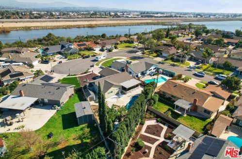 803 Cinda St, Anaheim CA  92806-4411 exterior