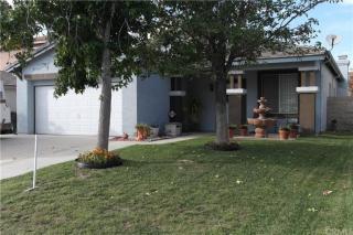 15668 Rockwell Ave, Fontana CA  92336-4104 exterior