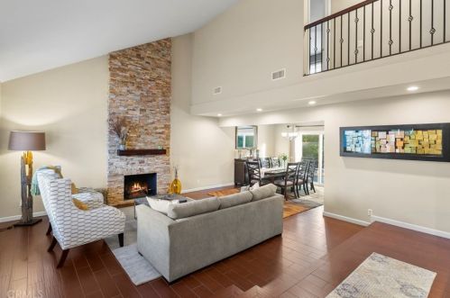 752 Fairway Ln, Anaheim CA  92807-4802 exterior