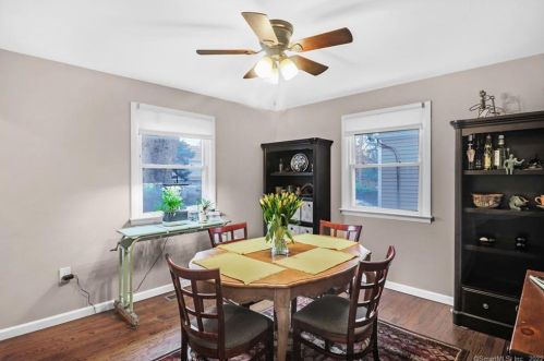 2 Glasser St, Norwalk CT  06854-4122 exterior