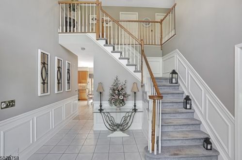 27 Joss Way, Millington, NJ 07946-1230