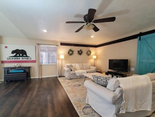 10792 Heather Rd, Truckee CA  96161-2502 exterior