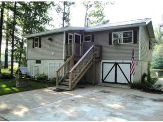 20 Tibbetts Rd, Fremont, NH 03044-3573