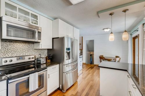 8108 137th St, Saint Paul MN  55124-9517 exterior