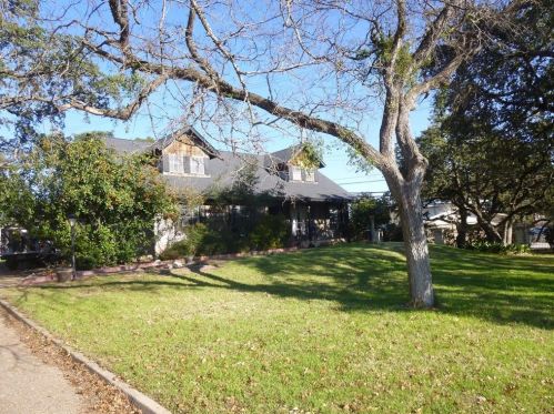 1603 Oak Ln, Georgetown, TX 78628-3639