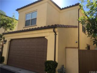 516 Olive St, Anaheim CA  92805-2703 exterior