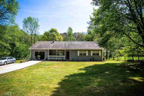430 Pinehurst Dr, Stockbridge, GA 30281-3835