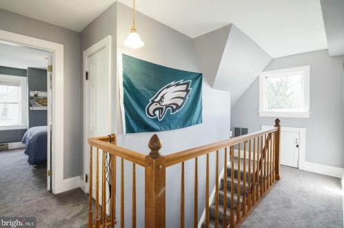 316 Washington Ave, Tavistock NJ 08033-3327 exterior