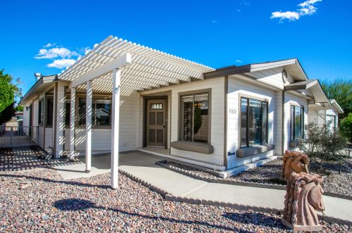 47870 Los Amigos Ct, Indio, CA 92201-7746