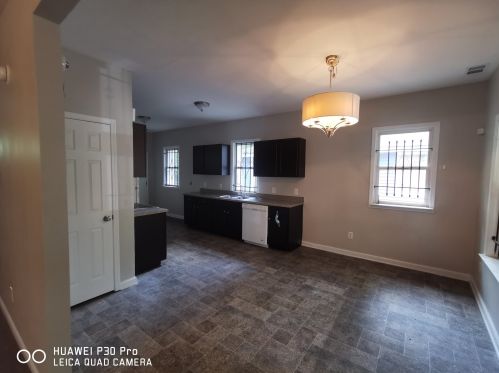 838 Jett St, Atlanta GA  30318-6828 exterior