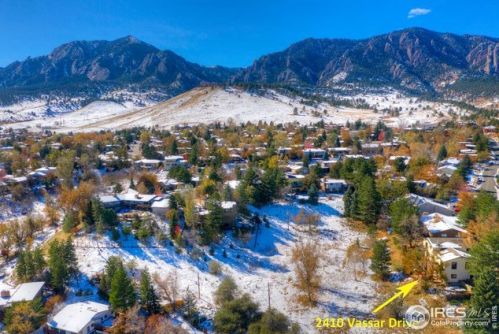 2410 Vassar Dr, Boulder CO  80305-5731 exterior