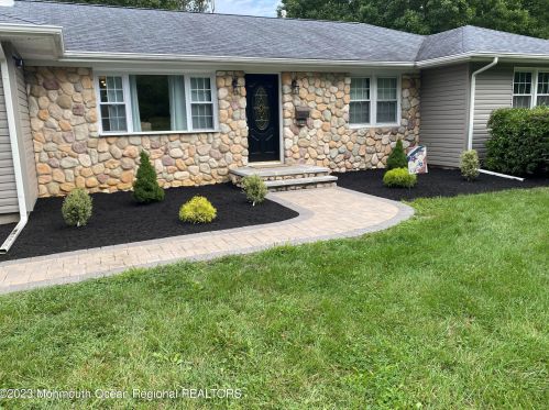 48 Hosford Ave, Leonardo NJ  07737-1738 exterior