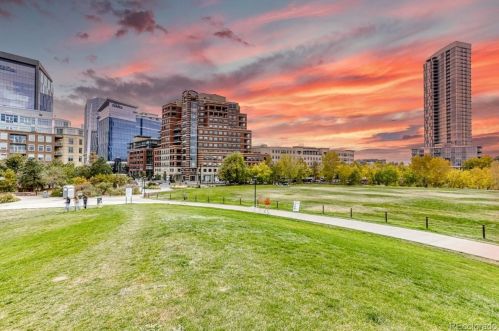 1590 Little Raven St, Denver CO  80202-6182 exterior