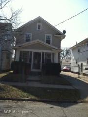 2035 Brussels St, Toledo OH  43613-4520 exterior