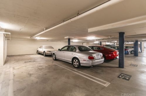 4707 Willis Ave, Van Nuys CA  91403-2607 exterior