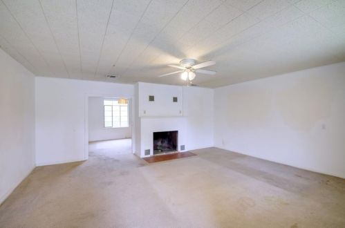 1300 August Dr, Austin TX  78753-2909 exterior