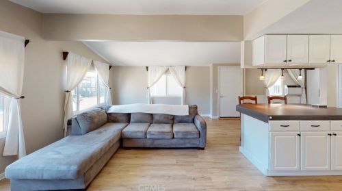 6301 Warner Ave, Huntington Beach CA  92647-5104 exterior