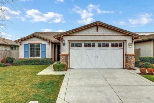 2334 Acorn Meadows Ln, Manteca, CA 95336-5103
