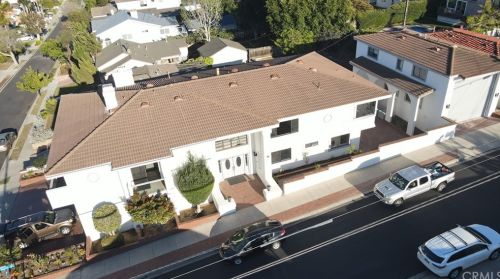 1400 19th St, Manhattan Beach, CA 90266-4031