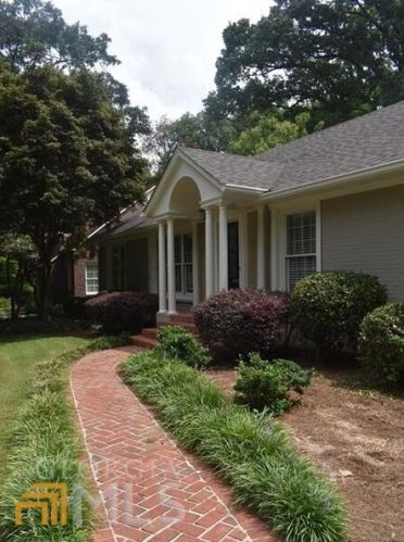 7 Montclair Dr, Atlanta GA  30309-1526 exterior