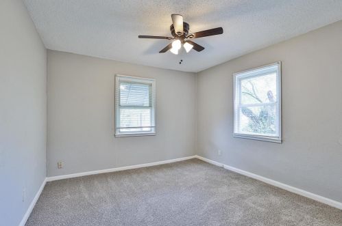 5270 Charloe St, Cincinnati OH  45227-1034 exterior