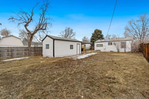 1220 Knox Ct, Denver CO  80219-3928 exterior