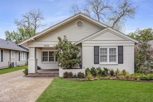 4904 Dexter Ave, Fort Worth TX  76107-3742 exterior