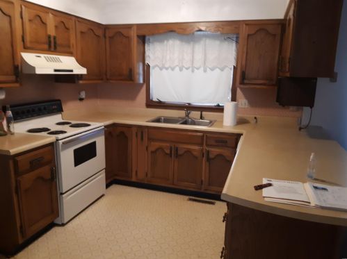 491 Boone St, Old Alexandria, MO 63379-1225