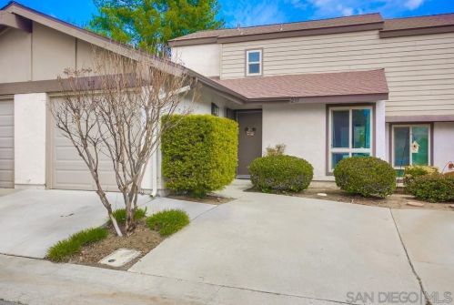 235 Eveningside Gln, Escondido, CA 92026-1314