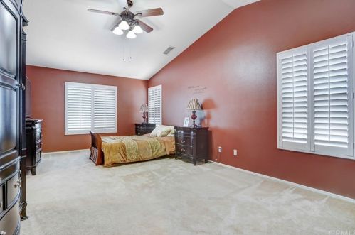 12499 Orangeblossom Ln, Riverside CA  92503-7057 exterior