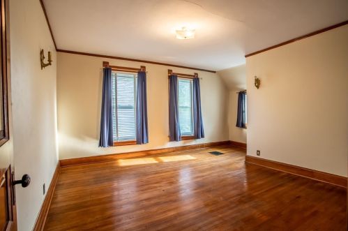 125 Grant St, Crown Point IN  46307-4011 exterior