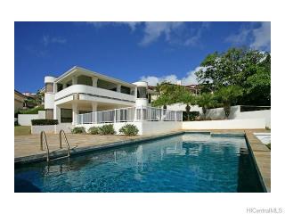 771 Kaulana Pl, Honolulu HI  96821-2536 exterior